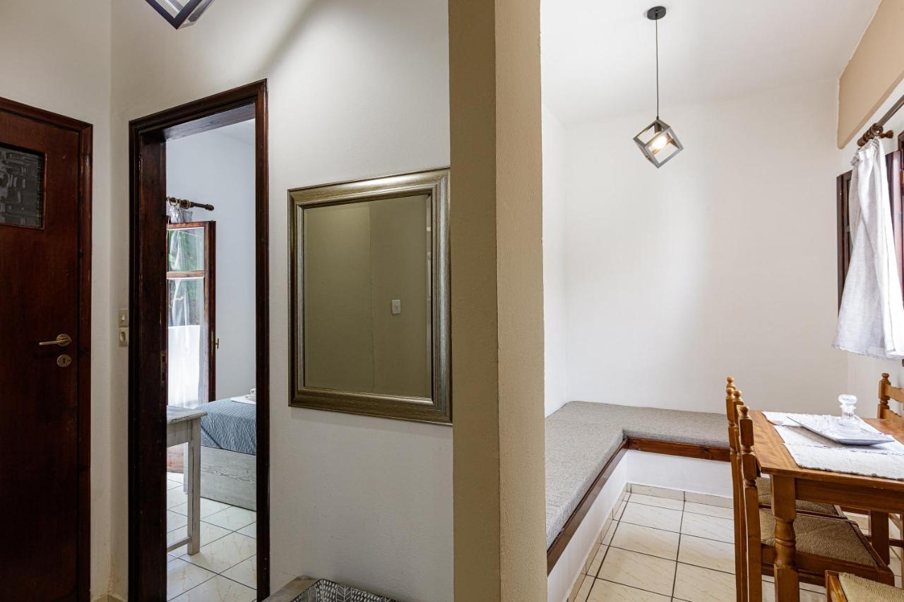 Kasteli Studios & Apartments Pánormos 外观 照片