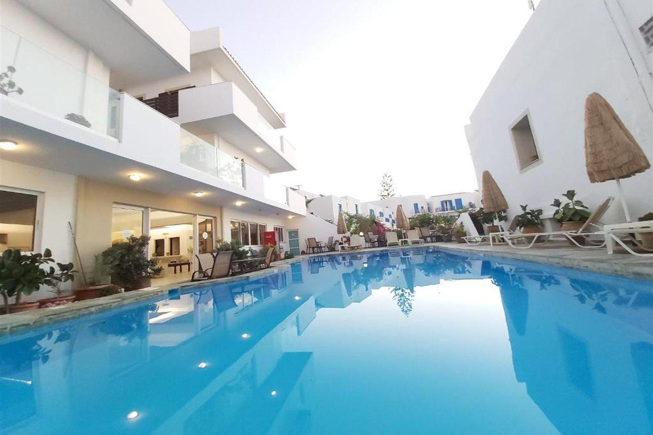 Kasteli Studios & Apartments Pánormos 外观 照片